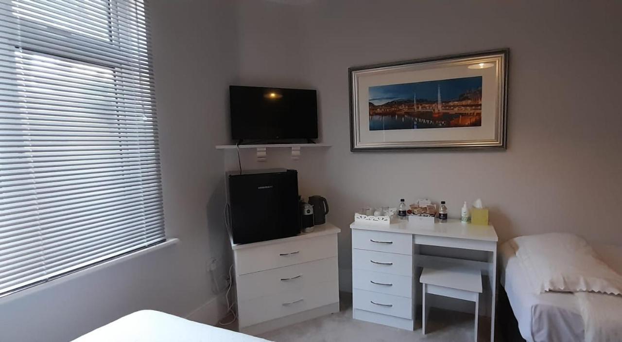 Capri Guest House Torquay Εξωτερικό φωτογραφία